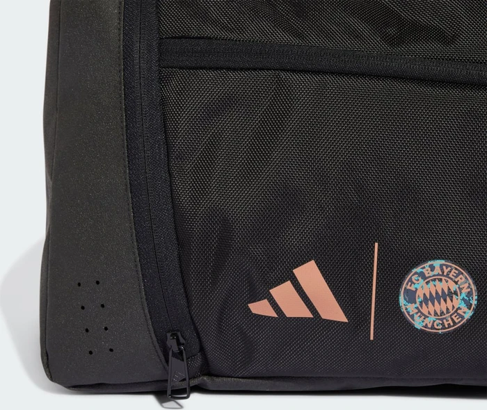 adidas FC Bayern München Away Duffelbag Sporttasche black/tech rust metallic