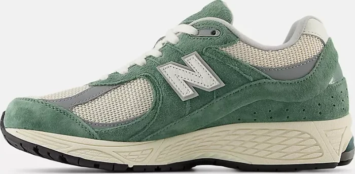 New Balance 2002R dark juniper/linen