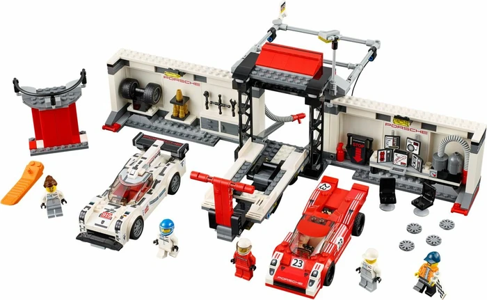 LEGO Speed Champions - Porsche 919 Hybrid & 917K Pit Lane