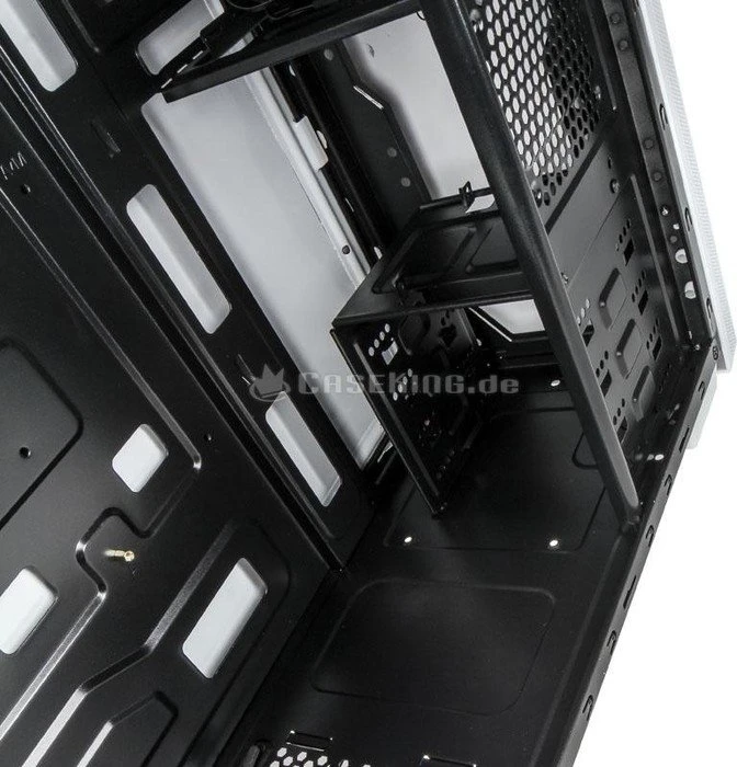 BitFenix Nova weiß