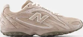New Balance 204L mushroom/arid stone