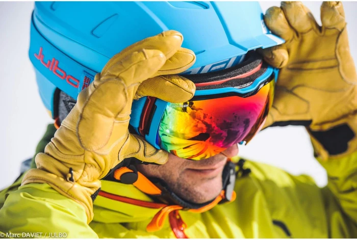 Julbo Aerospace blau/rot-snow tiger