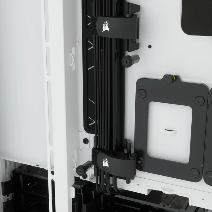 Corsair iCue 7000X RGB, weiß, Glasfenster