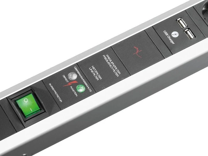 Bachmann Primo, 6-fach, Schalter, Überspannungsschutz, Netzfilter, 2x USB-A, 1.8m, schwarz/silber