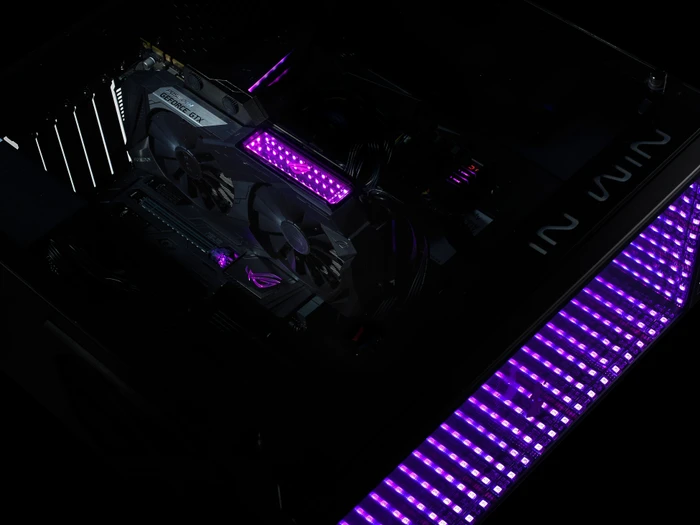 ASUS ROG Poseidon GeForce GTX 1080 Ti Platinum, ROG-POSEIDON-GTX1080TI-P11G-GAMING, 11GB GDDR5X, DVI, 2x HDMI, 2x DP
