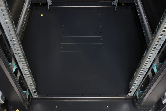 Rockstable 19" Serverschrank 42HE, Sicherheitsglastür, IP2X, schwarz, 1000mm tief