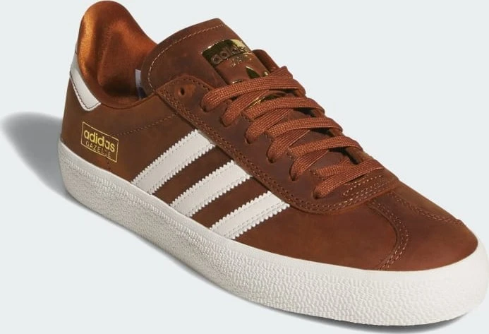 adidas Gazelle ADV dusky bronze/chalk white/off white