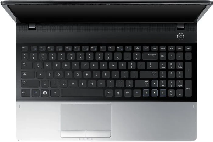 Samsung 300E5C, Core i5-3210M, 8GB RAM, 750GB HDD, GeForce GT 620M, PL