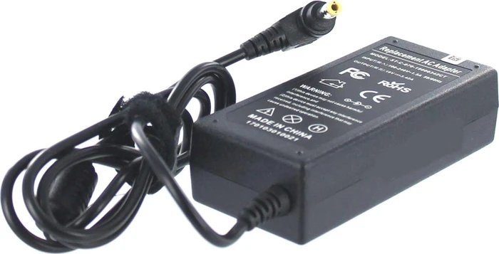 Toshiba Netzteil PA3714U-1ACA, 65W