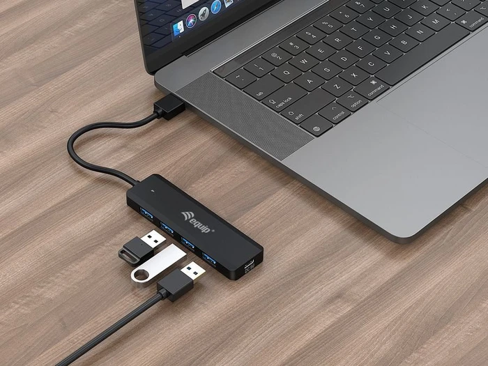 Equip 4 Port USB Hub, 4x USB-A 3.0, USB-C 3.0/USB-A 3.0 [Stecker]