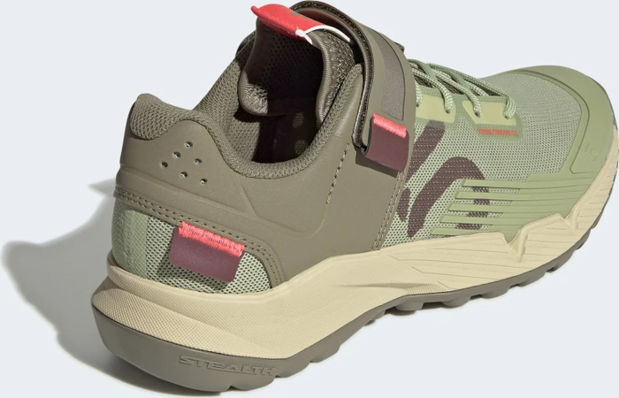Five Ten Trailcross Clip In quiet crimson/orbit green/turbo (Damen)