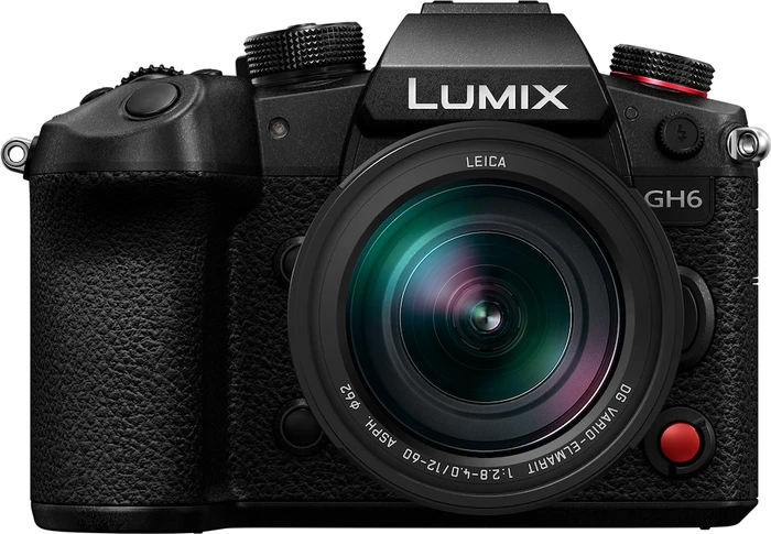 Panasonic Lumix DC-GH6 mit Objektiv Lumix G Vario 12-60mm 3.5-5.6 ASPH Power OIS