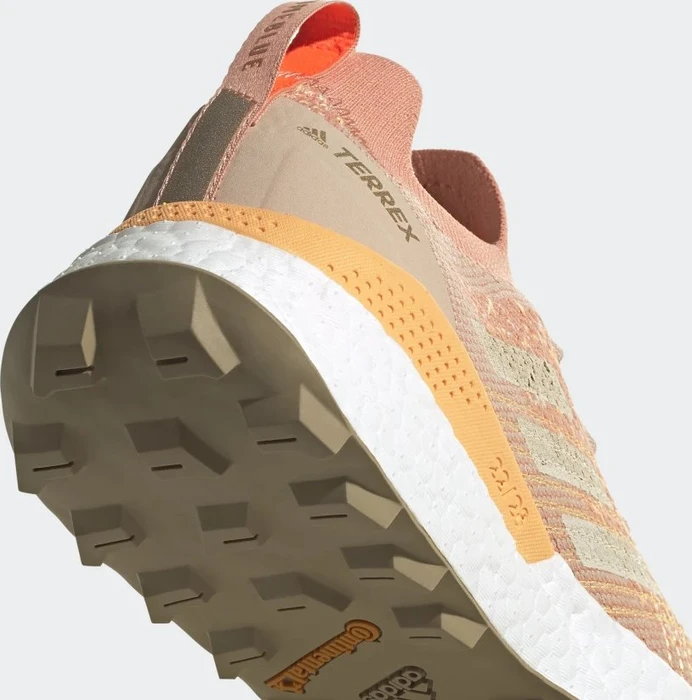 adidas Terrex Two Ultra Primeblue ambient blush/wonder white/solar red (Damen)