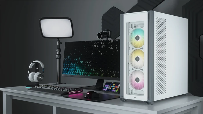 Corsair iCue 7000X RGB, weiß, Glasfenster