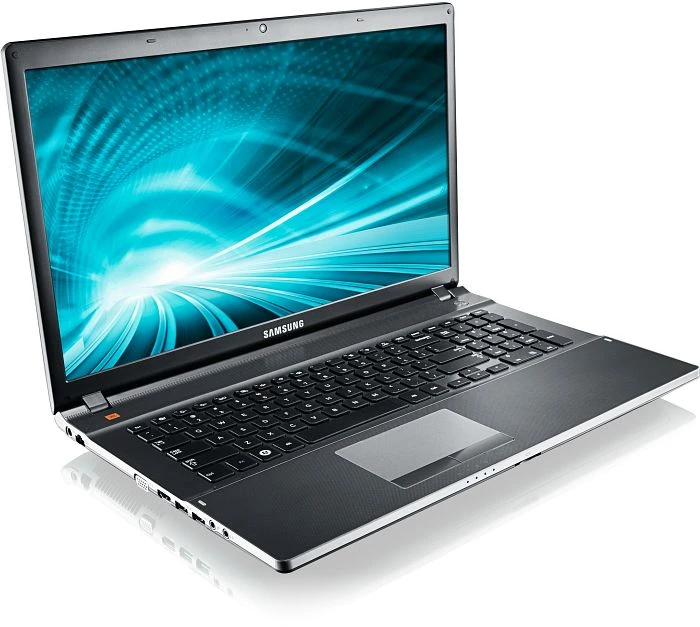 Samsung 550P7C, Core i5-3210M, 8GB RAM, 1TB HDD, GeForce GT 650M, DE