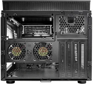 Thermaltake Armor A30i, Acrylfenster