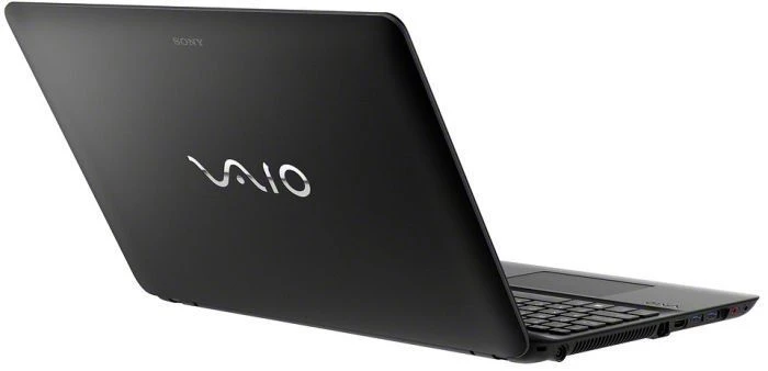 Sony Vaio Fit 15E, schwarz, Core i3-3217U, 4GB RAM, 500GB HDD, DE