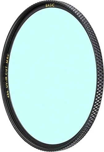 B+W Basic 486 UV-IR Cut MRC