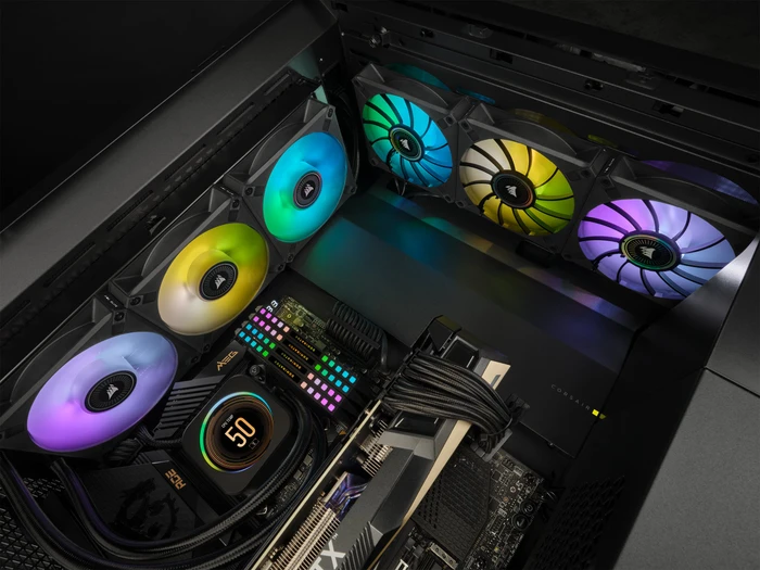 Corsair iCUE H150i Elite LCD