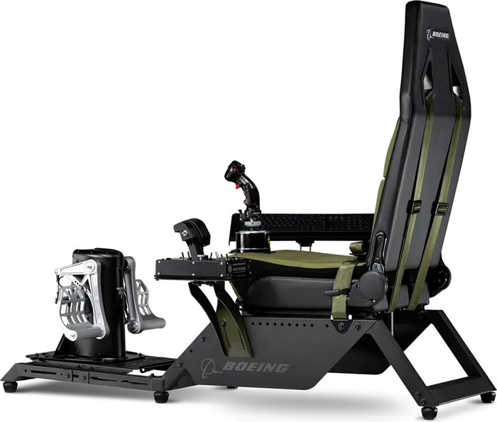 Next Level Racing Flight Simulator Boeing Military Edition, Cockpit