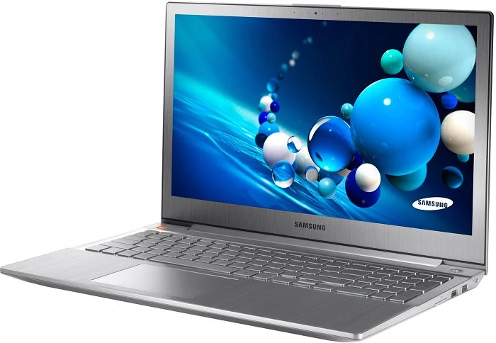 Samsung ATIV Book 8 - 870Z5E, silber, Core i7-3635QM, 8GB RAM, 1TB HDD, Radeon HD 8870M, DE