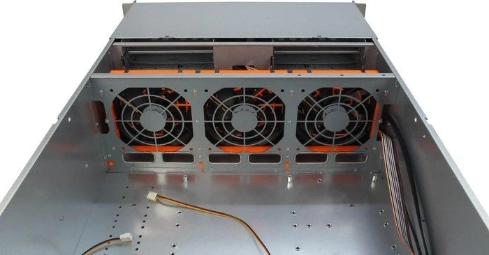 Inter-Tech 4U-4416, 4HE
