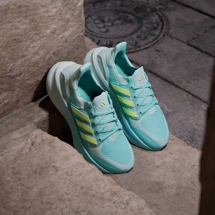 adidas Ultraboost 5 flash aqua/hi-res yellow/halo mint (Damen)