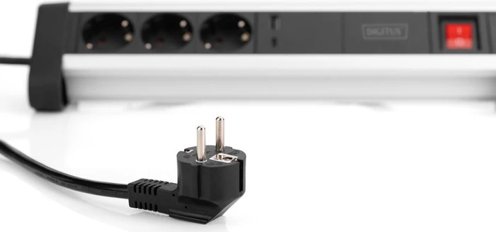 Digitus Home & Office Tisch-Steckdosenleiste, 3-fach, 1x USB-C/1x USB-A, 1.5m