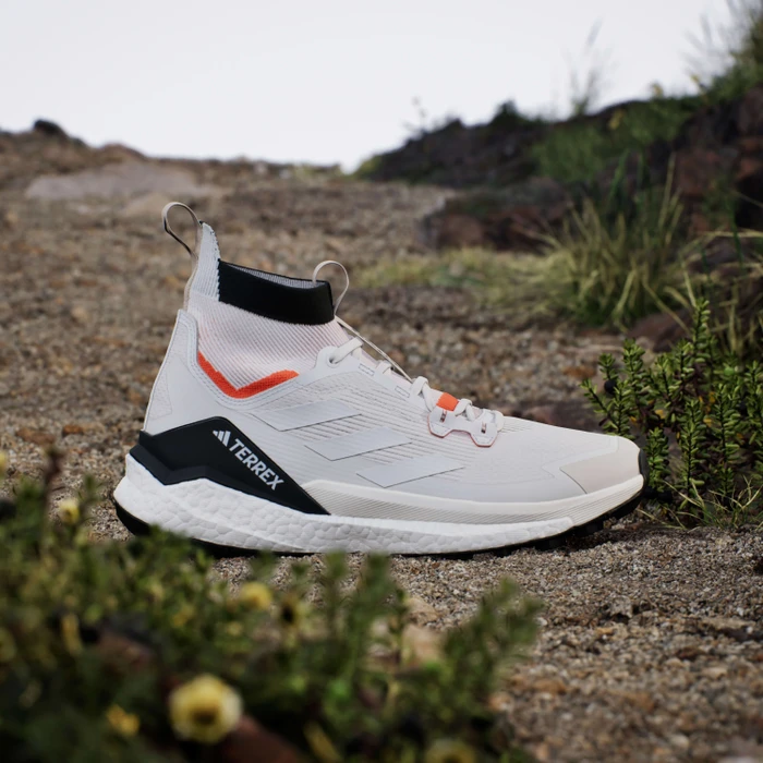 adidas Terrex Free Hiker 2.0 crystal white/semi impact orange (Herren)