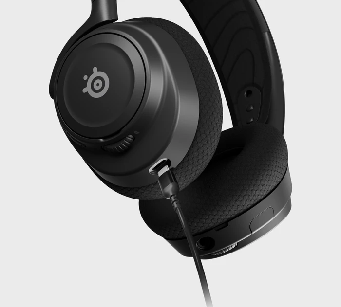 SteelSeries Arctis Nova 7 Wireless