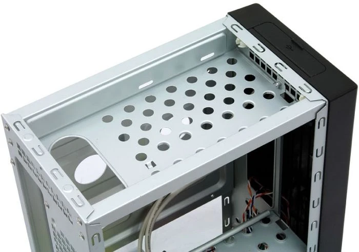 Chieftec UNI BT-02B-U3, Mini-ITX, 250W SFX