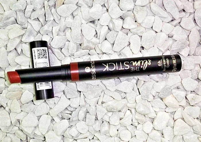 Essence The Slim Stick Lippenstift