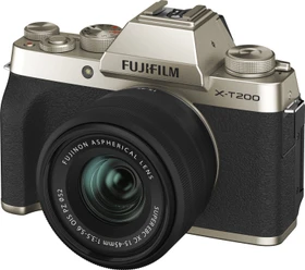Fujifilm X-T200 gold mit Objektiv Fujinon XC 15-45mm 3.5-5.6 OIS PZ
