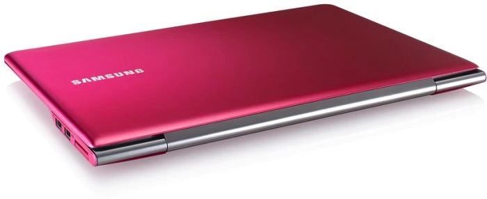 Samsung 530U3B, Core i5-2467M, 4GB RAM, 16GB SSD, 500GB HDD, DE