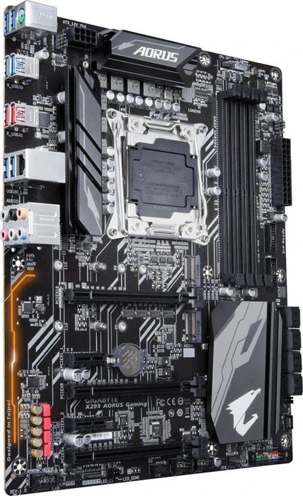 GIGABYTE X299 AORUS Gaming (Intel 2066)