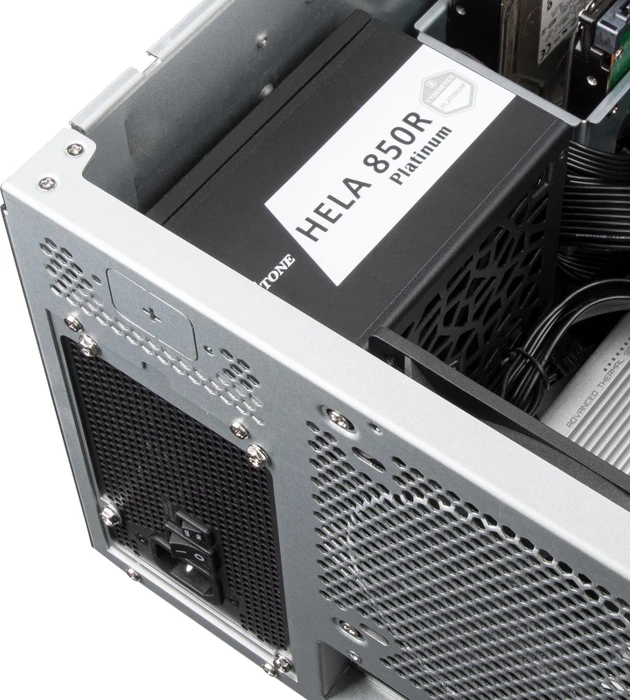 SilverStone RM52, schwarz, 5HE, ATX
