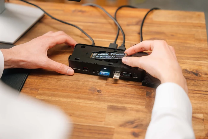 Verbatim USB-C Pro Docking Station CDS-15SSD, USB-C 3.1 [Buchse]