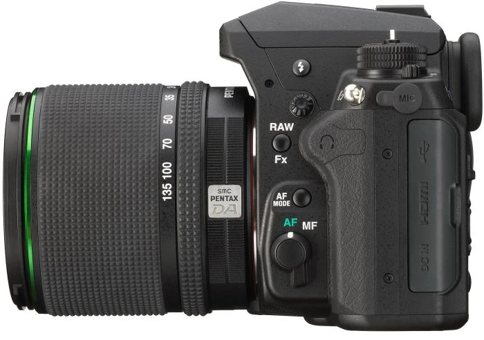 Pentax K-3 schwarz mit Objektiv smc DA 18-135mm 3.5-5.6 ED AL IF DC WR