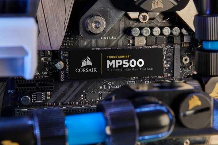 Corsair Obsidian 500D, Glasfenster