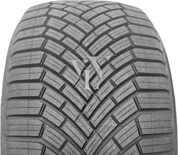Landsail 4-Seasons 3 215/50 R18 92V
