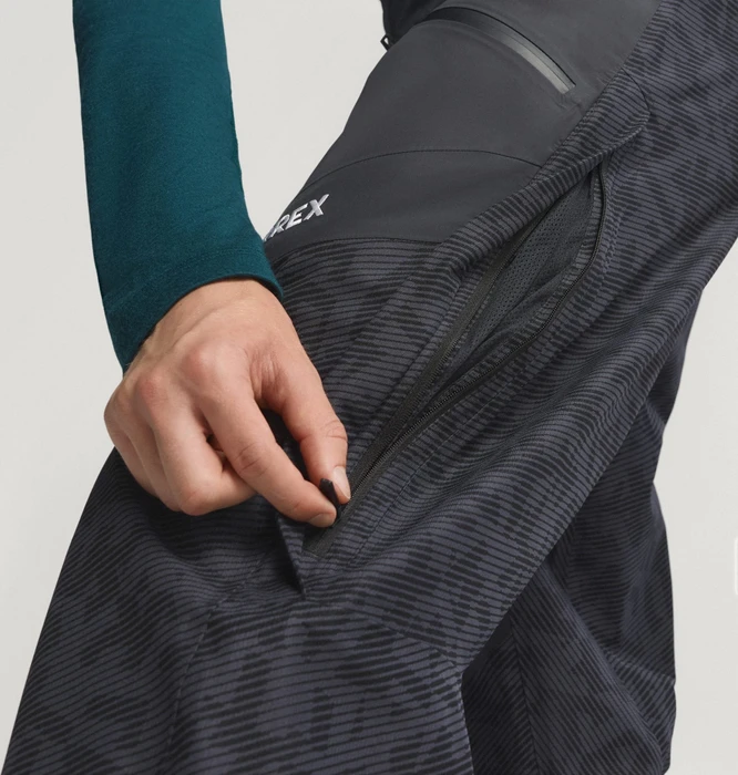 adidas Terrex Techrock Hybrid Primeknit Climaproof+ Skihose lang black (Herren)