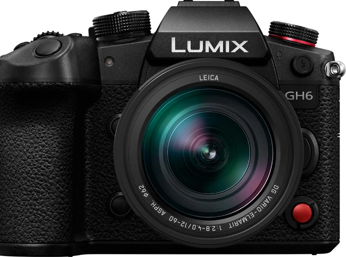 Panasonic Lumix DC-GH6 mit Objektiv Leica DG Vario Elmarit 12-60mm 2.8-4.0 ASPH