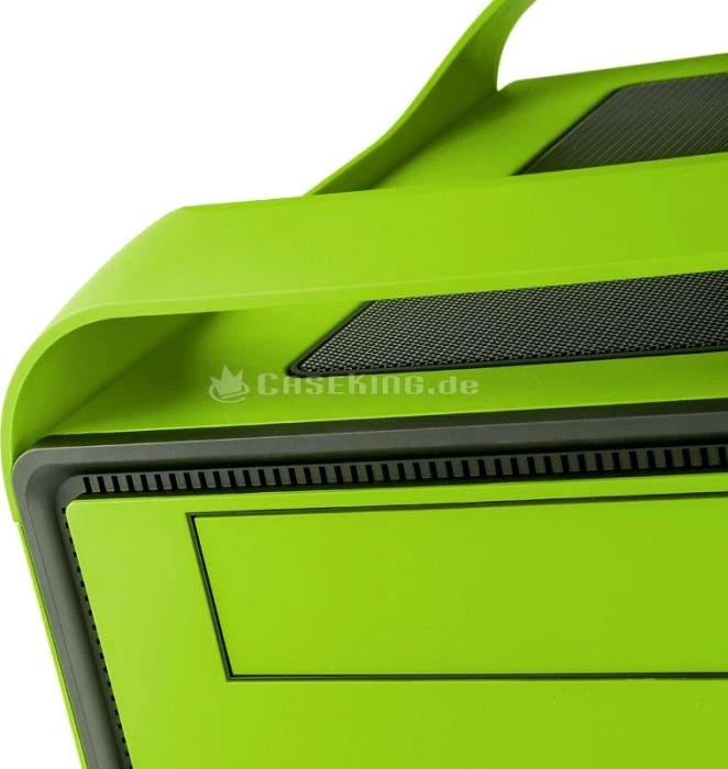 BitFenix Prodigy M grün