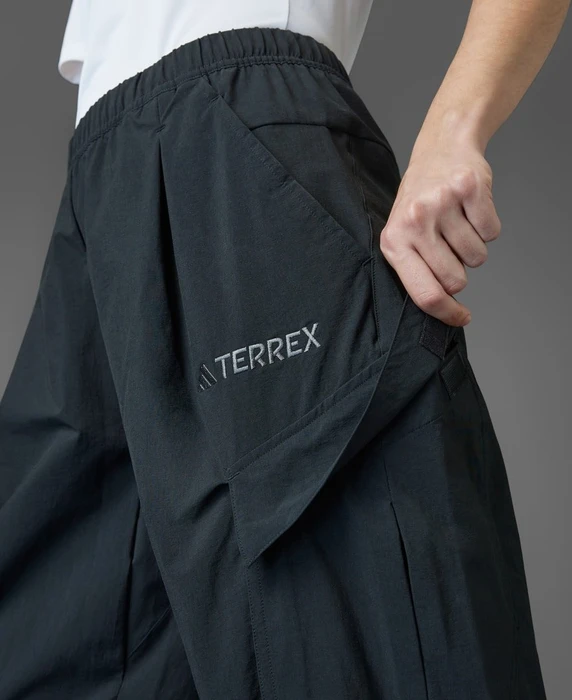 adidas Terrex Xploric Cargo Hose lang schwarz (Damen)