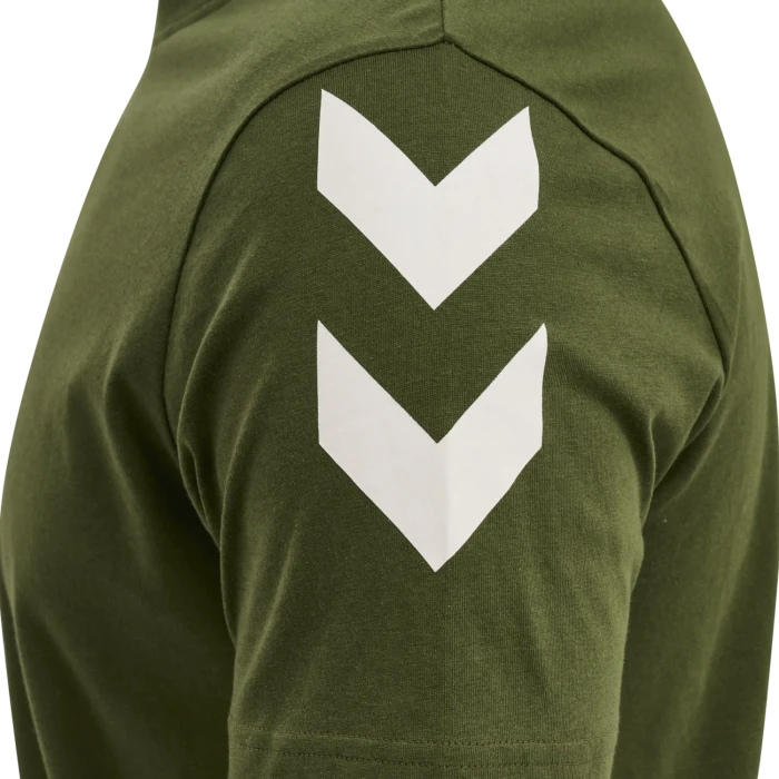 hummel Legacy Chevron T-Shirt kurzarm rifle green