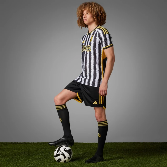 adidas Juventus Turin Authentic 2023/2024 Heimtrikot black/white (Herren)