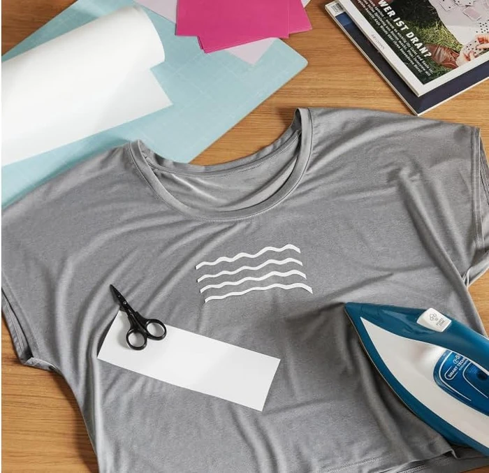 Cricut Smart Iron-On Bügelfolie weiß, 33x91.4cm