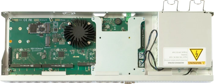 MikroTik RouterBOARD Rackmount Gigabit Router, 13x RJ-45, PoE, Dude Edition
