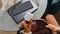 Logitech Mobi Fold Ultra-portable Wireless Mouse Off-White, weiß/grau, Logi Bolt, USB/Bluetooth Vorschaubild