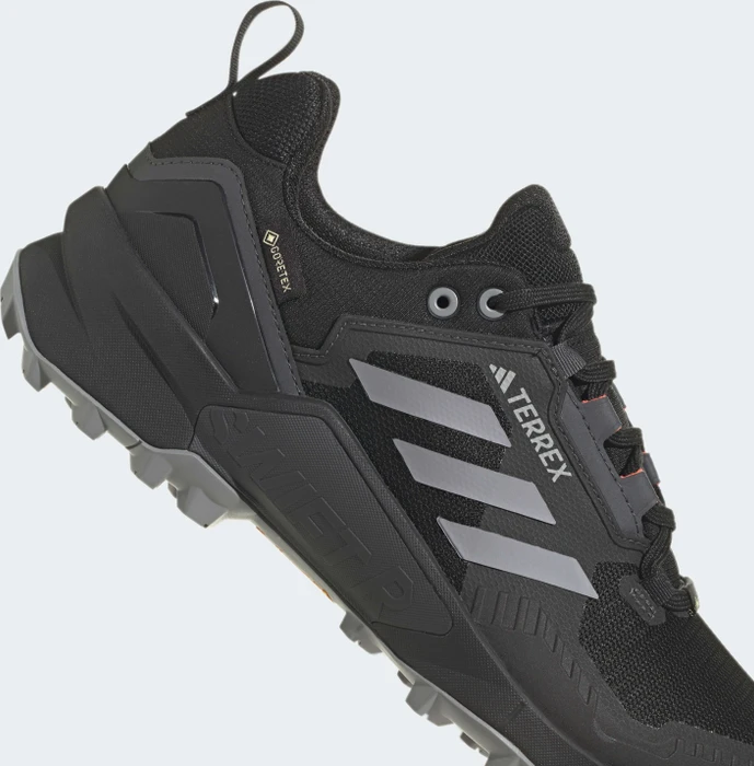 adidas Terrex Swift R3 GTX core black/grey three/solar red